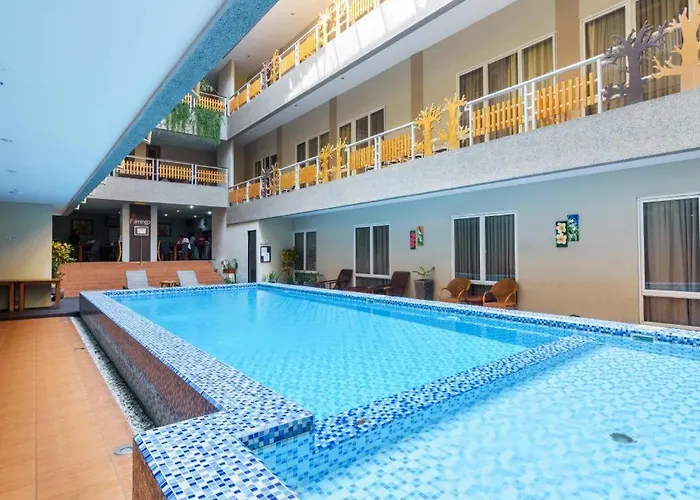 Hotel The Rivavi Legian (Bali)