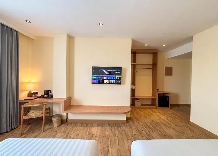 Hotel The Rivavi Legian