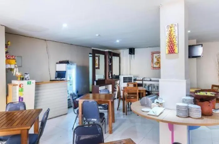 Hotel The Rivavi Legian (Bali)
