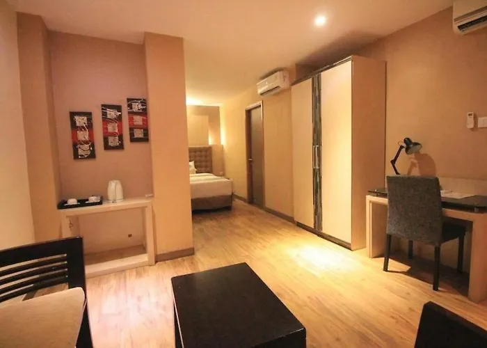 Hotel The Rivavi 3*