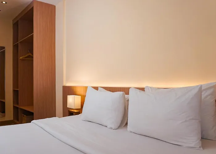 Hotel The Rivavi 3*