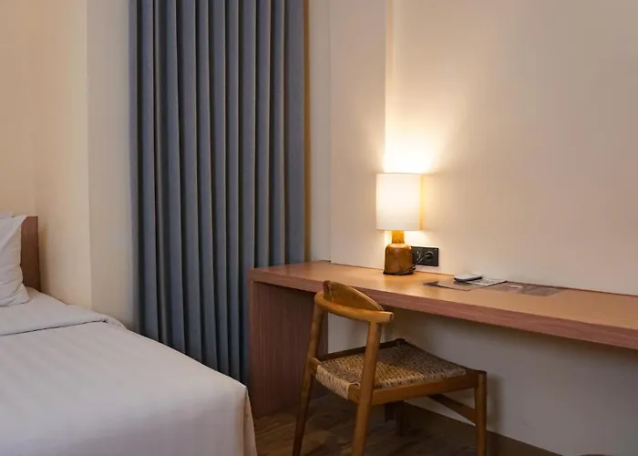 The Rivavi Hotel Legian