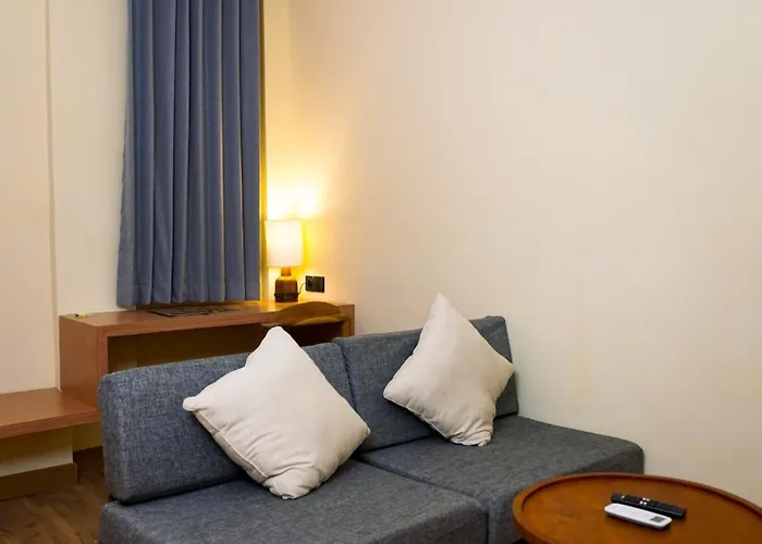 Hotel The Rivavi Legian (Bali)